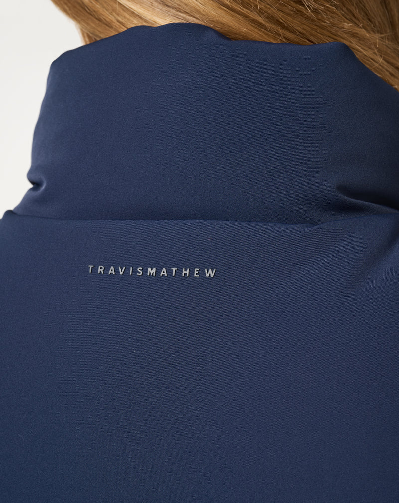 Travis Mathew Moontide Bonded Vest 2.0 – verstellbarer Bungee-Saum und Reißverschlusstaschen