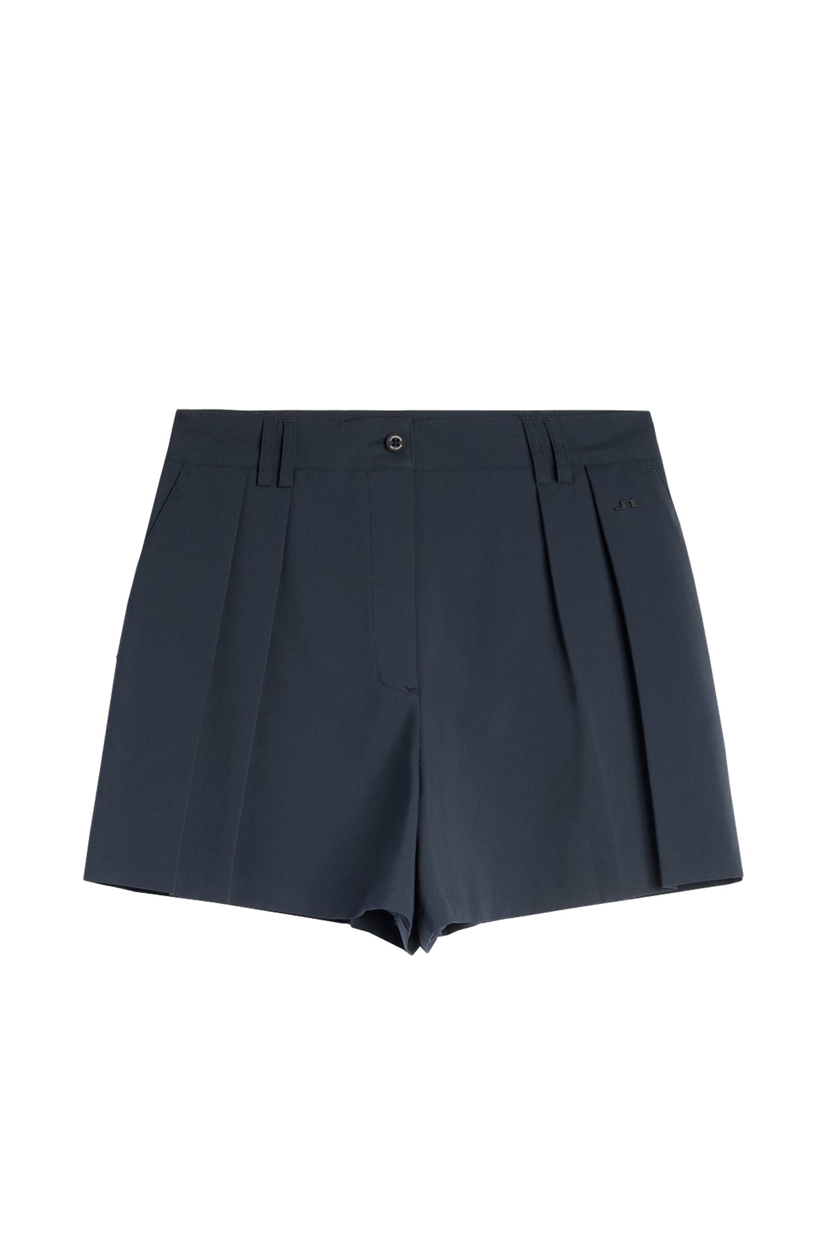 J.Lindeberg Carmen Shorts JL Navy – Lifestyle-Aufnahme, die Bewegung und Passform zeigt